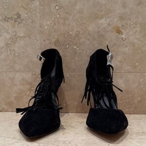 Elegant Black Women's Shoes